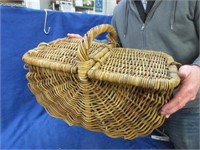 vintage picnic basket (double flip top)