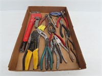 Pliers & Pipe Wrench