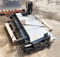 Hydraulic Tailgate complete with Elect/Hyd pump