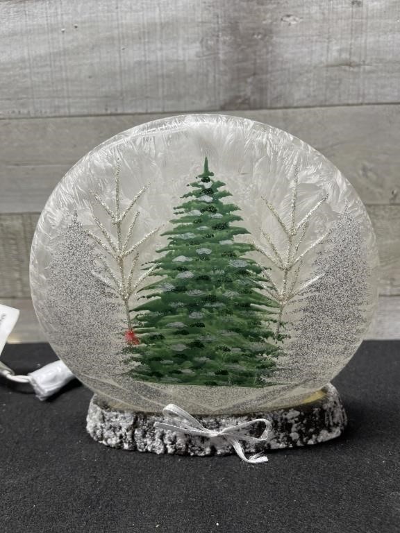 New Light Up Christmas Decor 7"