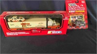 Nascar 1993 Hooter Racing Transporter with