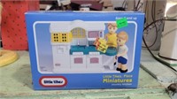 Little tikes country kitchen no figures