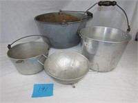 Granite Ware - Aluminum Pots & Strainer
