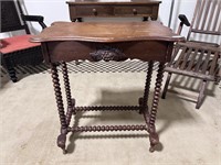 ANTIQUE SPOOLED LAMP TABLE WITH DRAWER