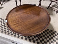 MAHOGANY 24" X 16.5" PEDESTAL COFFEE TABLE