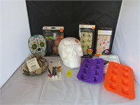 Great Halloween lot several with tags or packaging