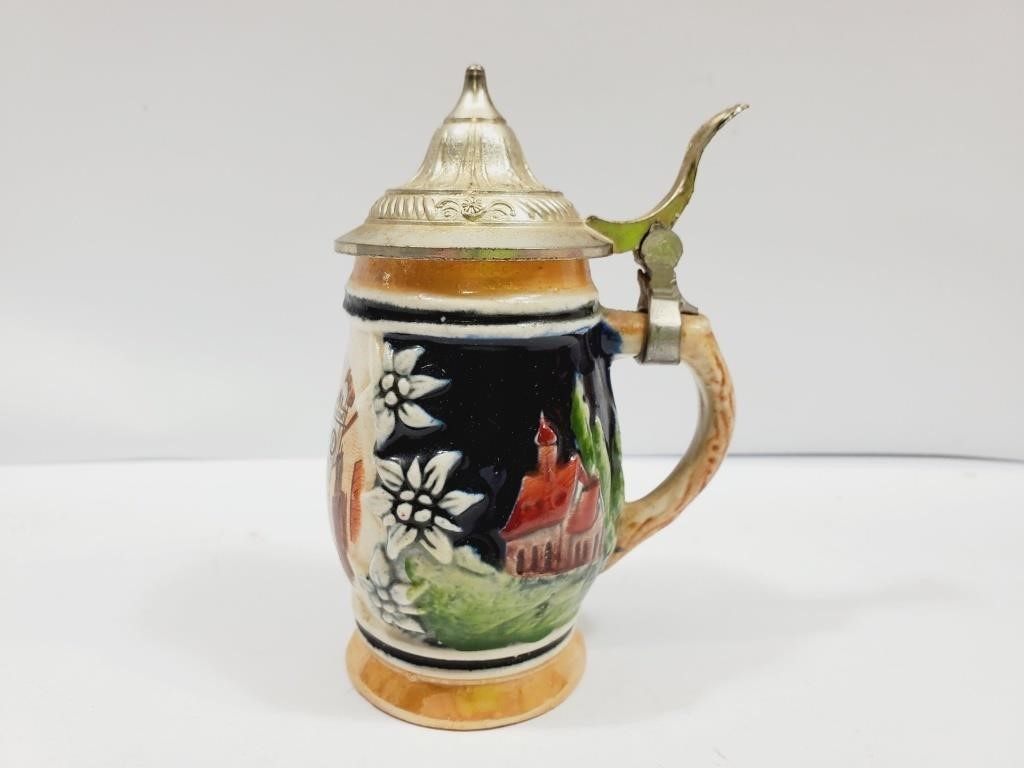 Lidded Stein Small