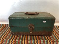 Cool Green Vintage Metal Fishing Tackle Box