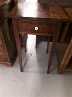 SMALL VINTAGE BUTLER TABLE WITH DRAWER