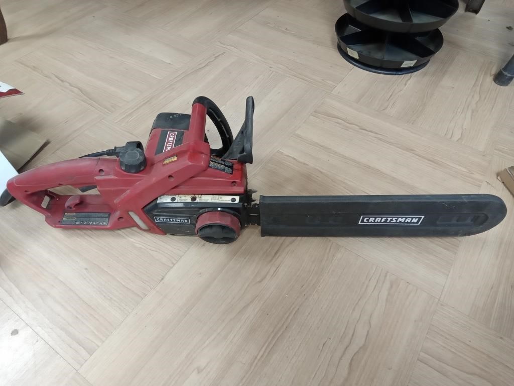 >Craftsman 16" electric chainsaw