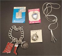 (Jk) Sterling Silver Charm Bracelet (7" long),