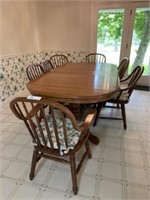Oak Dining Room Table with 8 Chairs