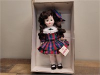 NIB Royal Masterpiece Doll # R82-238