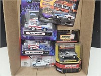 5 Speciality Diecast 1/64