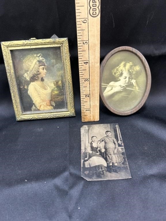 Tin type picture with Cupid and other small