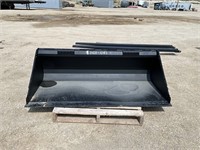 66" Skidsteer Rock Bucket Attachment