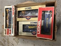 LIONEL TRAIN CARS