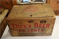 dicks beer advertising crate