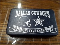 A- CASE COMMERATIVE KNIFE FOR THE DALLAS COWBOYS