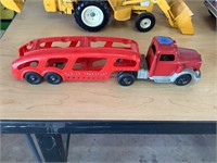 Hubley Metal Truck w/Plastic Transport Trailer