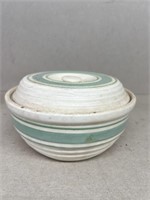 Stoneware bowl with lid green and white