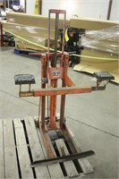 Hein-Werner Hydraulic Car Jack, Needs Work