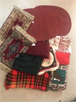 Floor rugs, Somonauk throw and other blankets