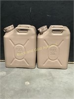 (2) Scepter Tan 20L Fuel Cans