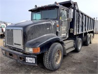 1996 IHC 9200 Gravel Truck