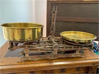 Antique 5K Scale with Brass Pans