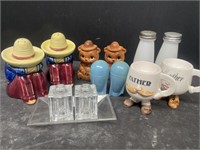 Assortment of 5 Vintage collectible salt and
