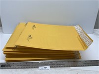 Lot Of Padded Envelopes 10 1/2x8 1/2