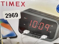 TIMEX ALARM CLOCK W USB CHARGING RETAIL $30