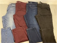 4 Levi’s Pull On Skinny Pants- Women's Size 16M
