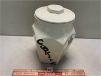 NEAT COOKIE JAR WITH LID