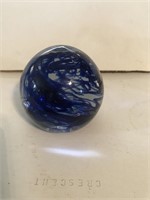 Blanko Handcrafted blue swirl paperweight