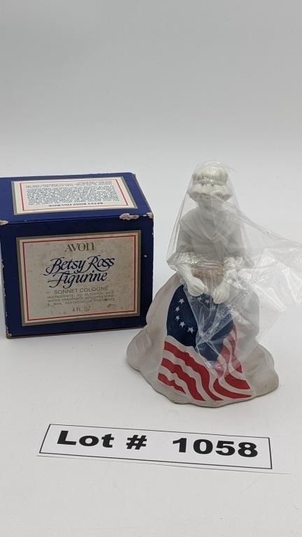 AVON HISTORICAL COLLECTION BETSY ROSS FIGURINE SON