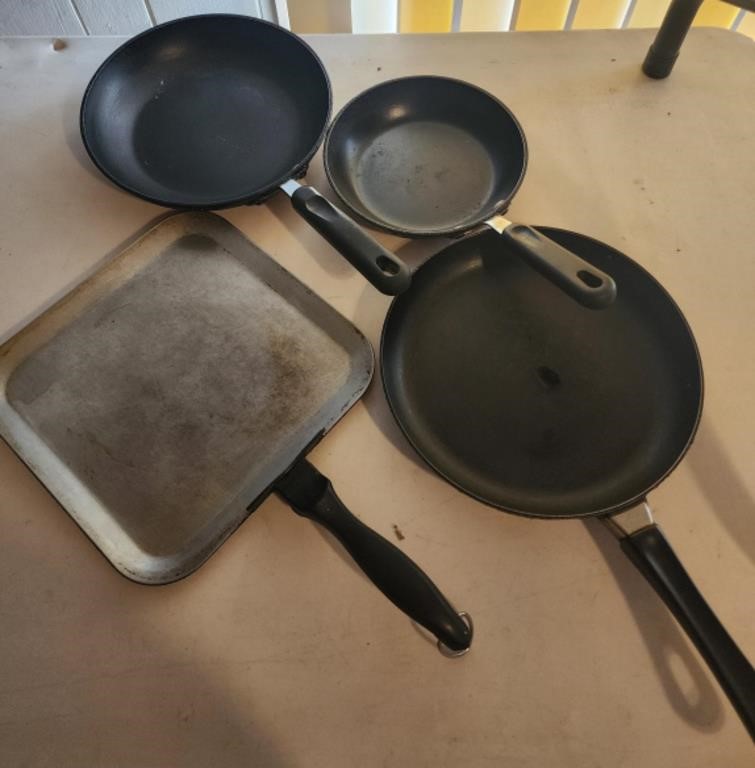 Wearever pans and flat skillet