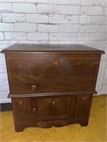 ANTIQUE DRY SINK