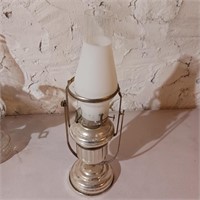Pivot Glass Oil Lantern