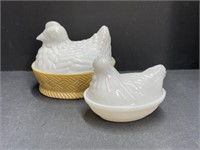 2 Nesting Hen Dishes - Beak Chipped on one
