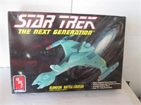 STAR TRACK THE NEXT GENERATION- MODEL KIT