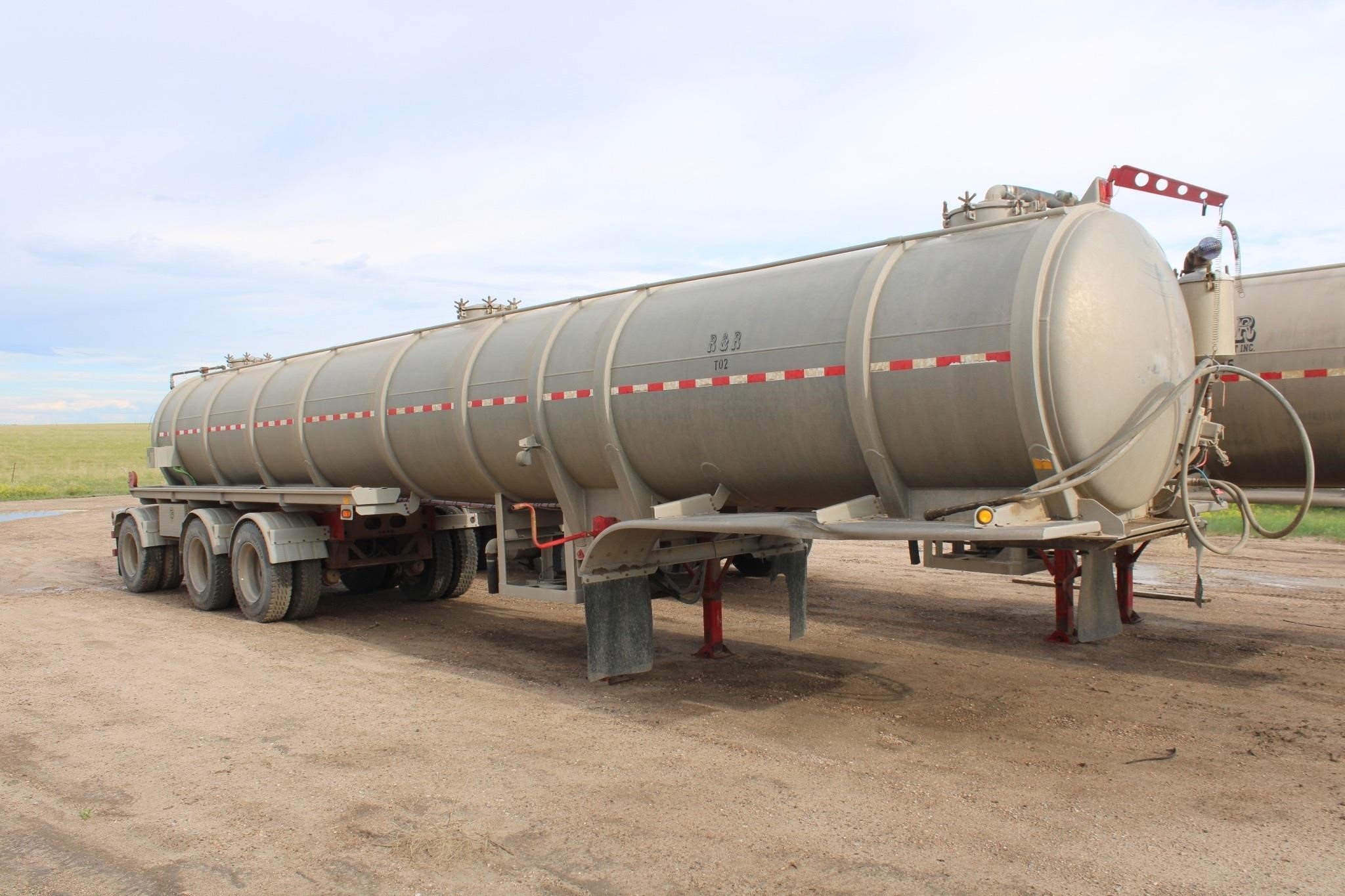 2014 Troxell Aluminum 185 BBL Tanker Trailer