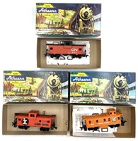 (3) HO Scale Athearn and AHM Cabooses