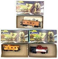 (3) Assorted Brand HO Scale Caboose Train Cars