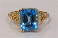 Blue Topaz Gemstone Ring, 14k yellow gold