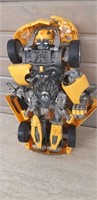 2006 Hasbro Bumblebee Transformer, working