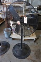 Tahoe 30in Pedestal Fan