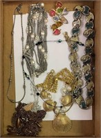 Assortment of Vintage Jewelry #11