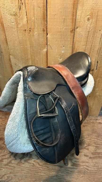 Black saddle and belt